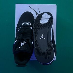 Men’s Jordan 4 Retro White Thunder